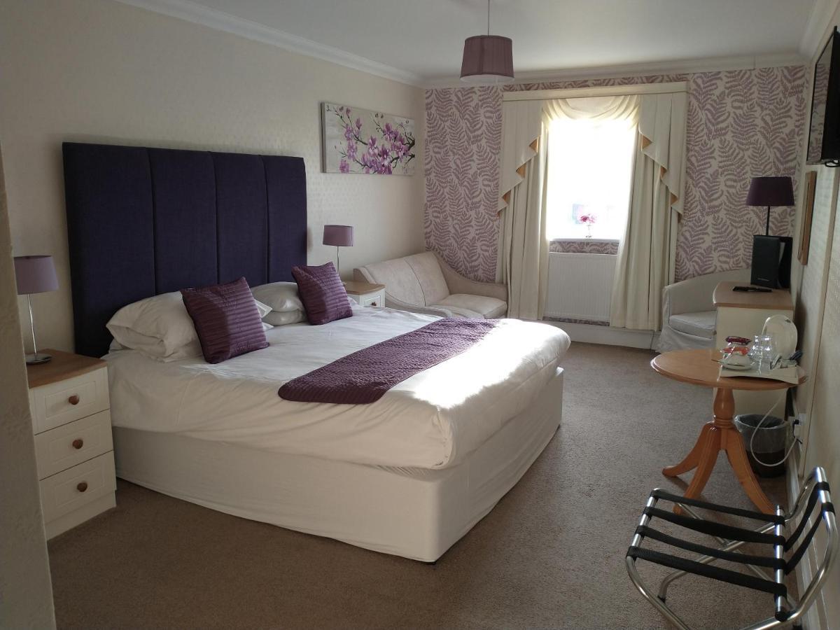Llanina Arms Otel Llanarth  Dış mekan fotoğraf
