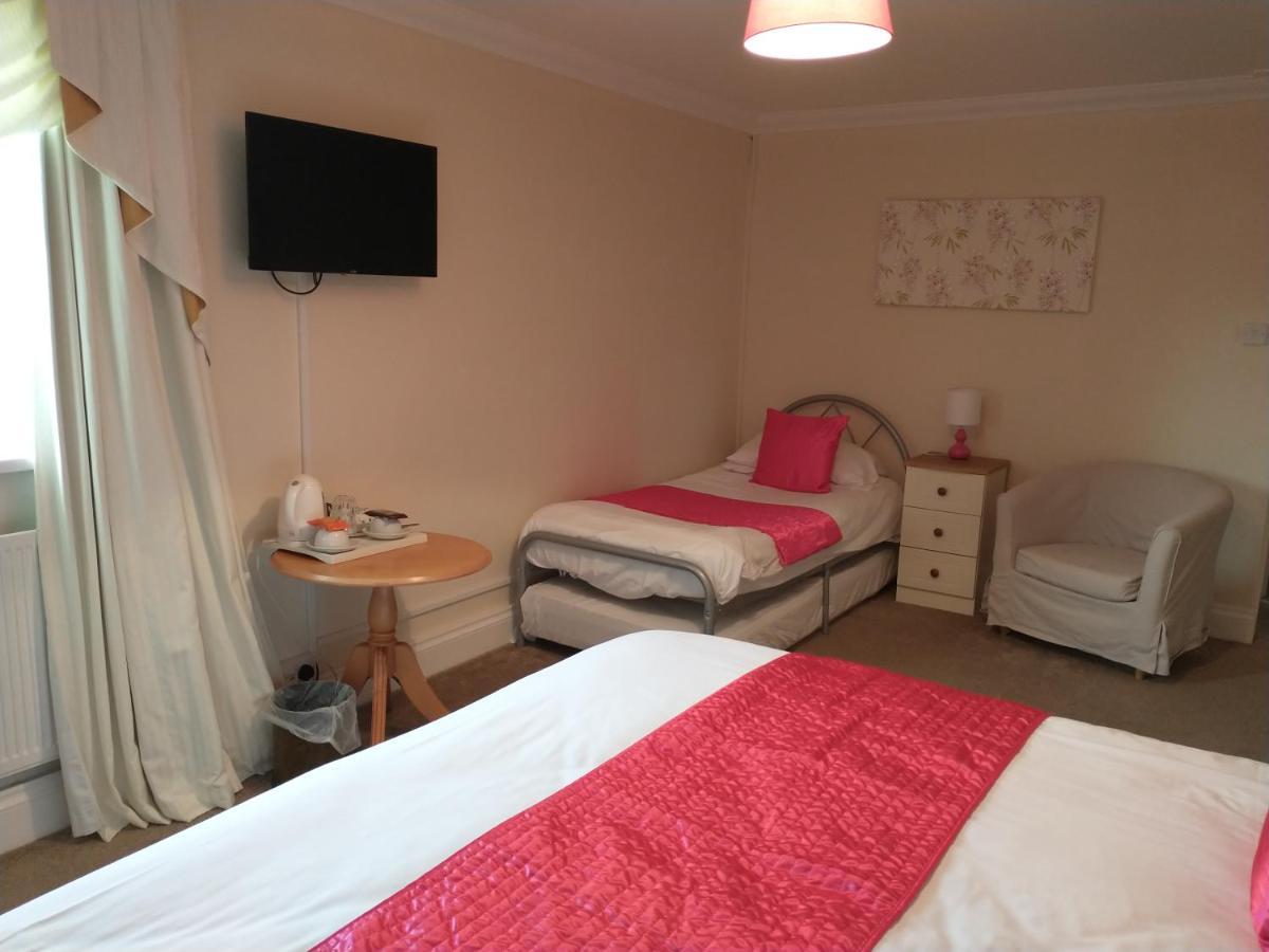 Llanina Arms Otel Llanarth  Dış mekan fotoğraf
