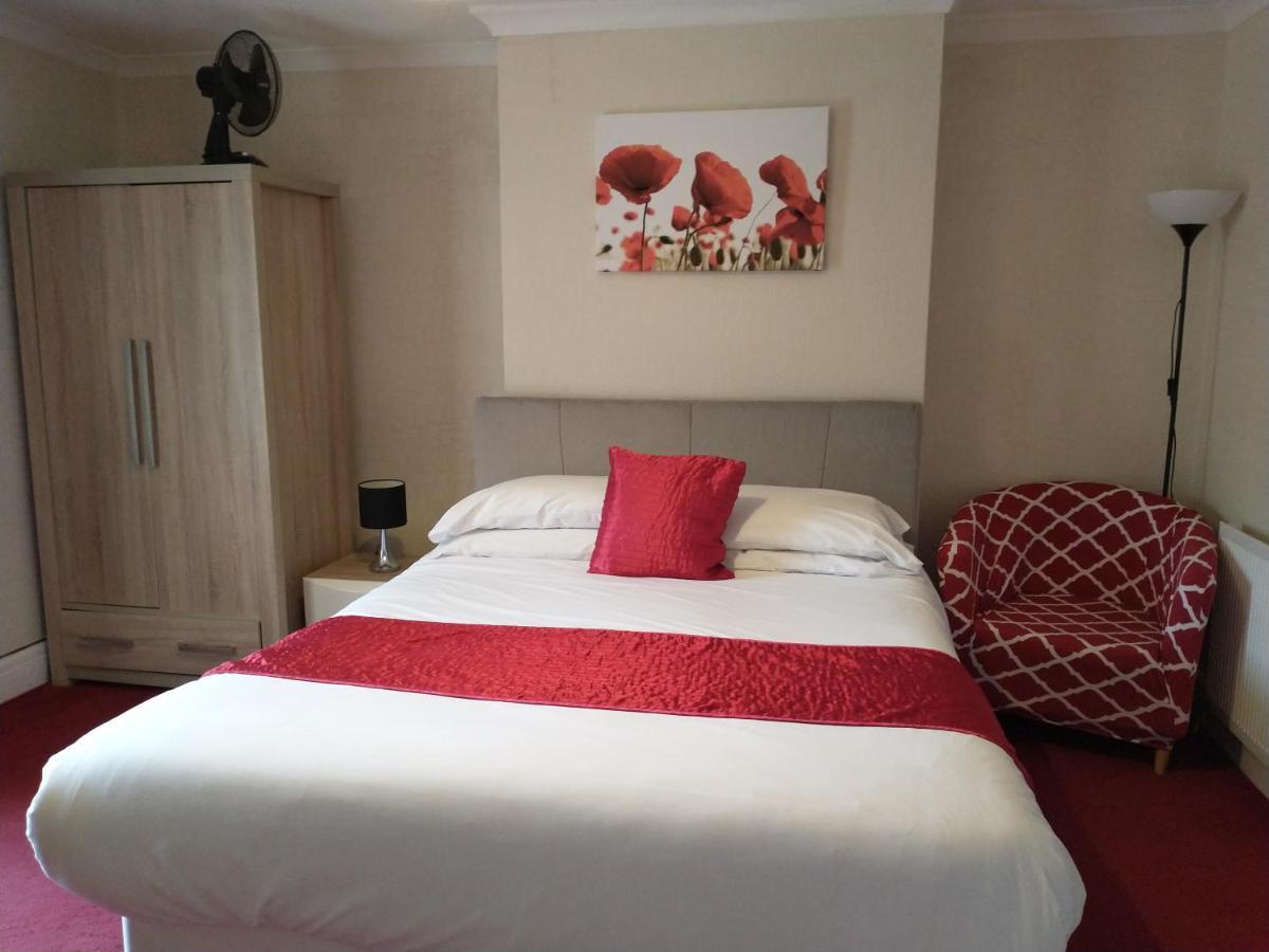 Llanina Arms Otel Llanarth  Dış mekan fotoğraf